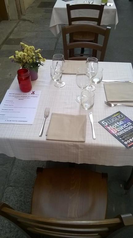 Locanda San Fiorenzo Fiorenzuola dʼArda Extérieur photo