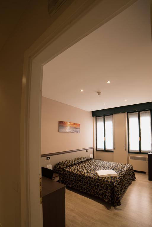 Locanda San Fiorenzo Fiorenzuola dʼArda Extérieur photo