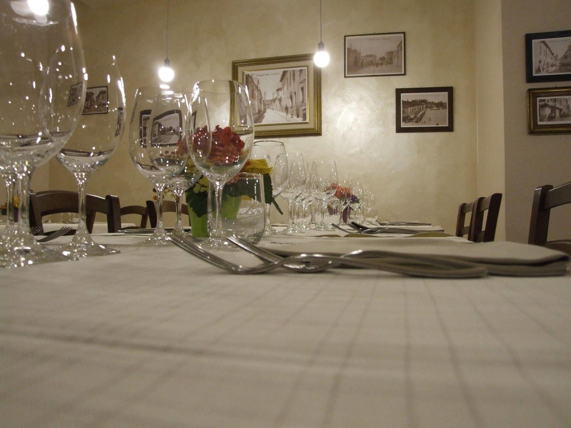 Locanda San Fiorenzo Fiorenzuola dʼArda Extérieur photo
